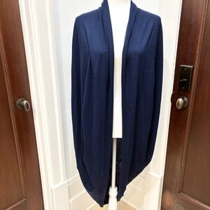 ALICE + OLIVIA cashmere cocoon midi sweater round bottom design great condition